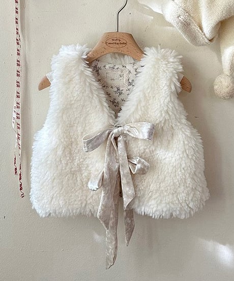 即納monbebe reversible boa vest