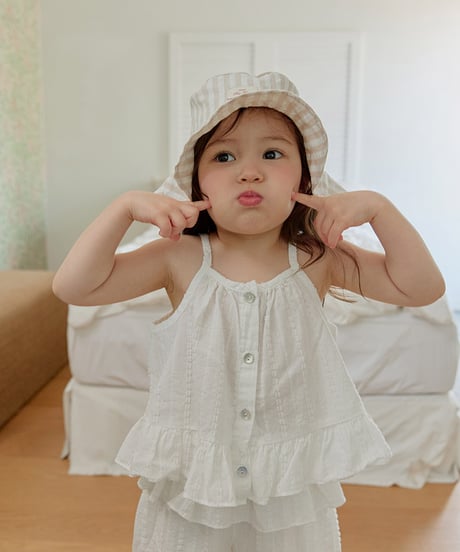 即納 ONU Frill Nashi blouse