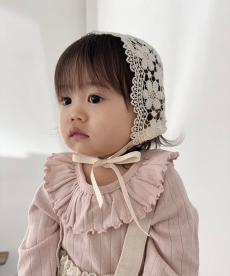 即納mini beige eyelet prill tee