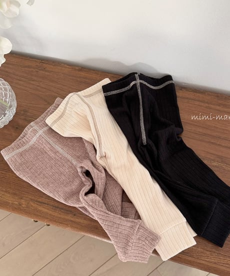 即納 Kanna leggings