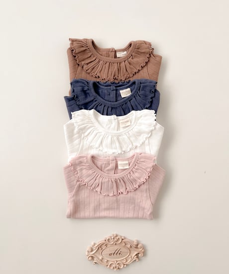 即納mini beige eyelet prill tee