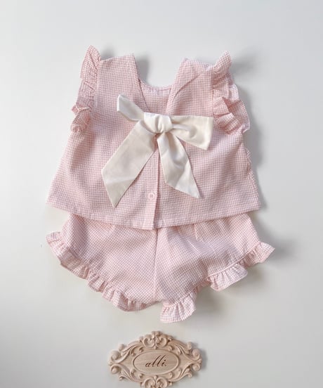 即納 bebe nine Romantic ribbon ruffle set