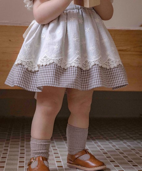 即納 OREN Zenia Apron Suit