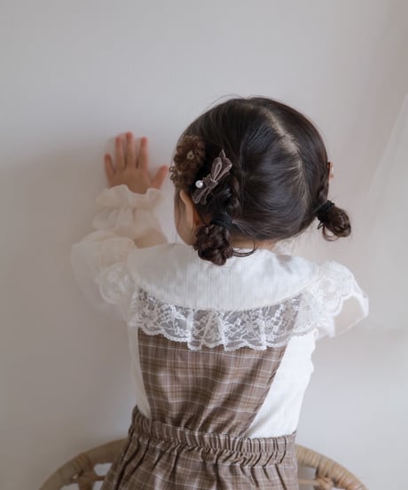 即納 Anneshirley blouse