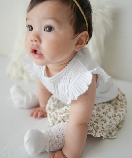 即納bebe nine And Summer frill tee