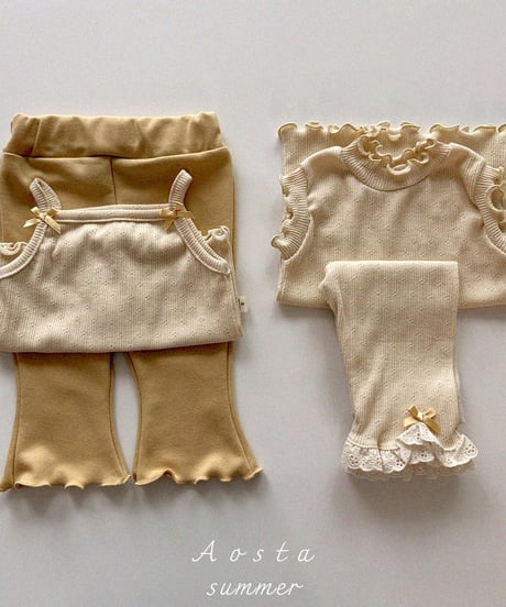 即納aosta Camellia leggings