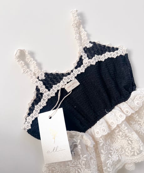 即納 bebeholic Pom Pom Bustier