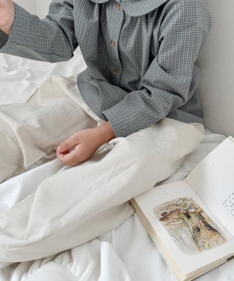 即納milk  round collar shirt