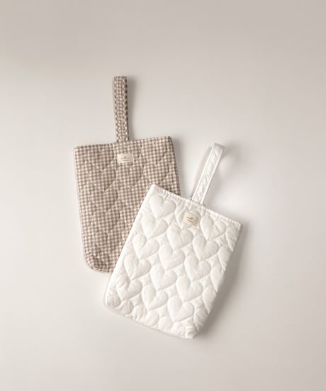 即納Heart quilting shoes bag