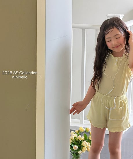 予約ninibello Romy Frill Sleeveless Top