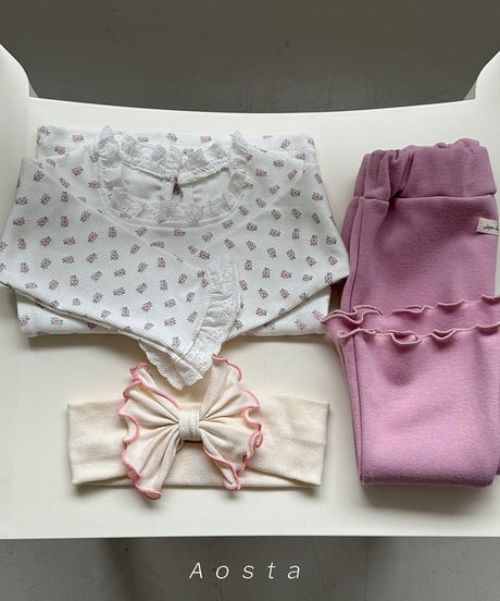 即納aosta Peony Tee