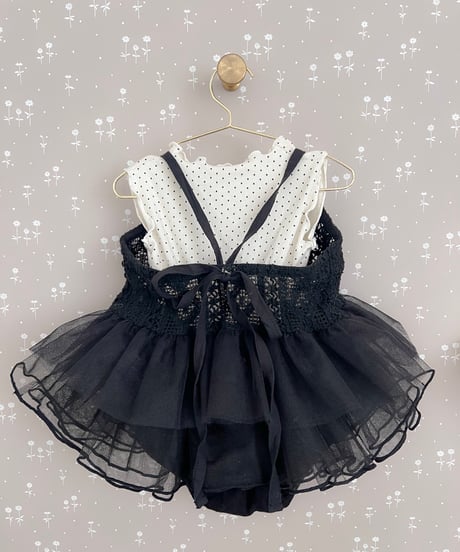 即納no sleeve dot tulle rompers