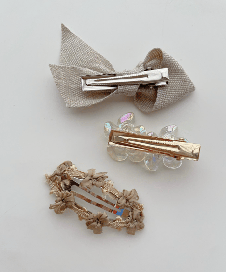 即納 clear flower pin set