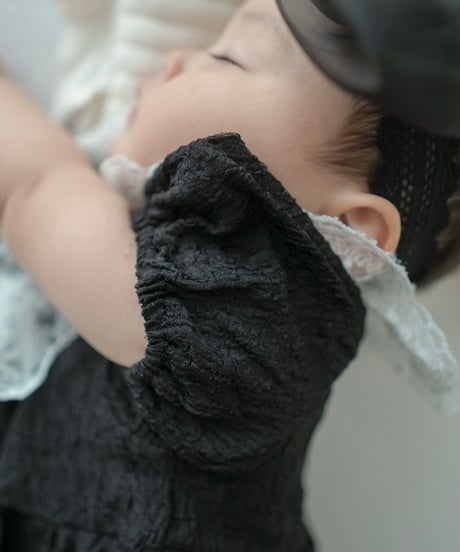 即納Emily Lace Collar Romper