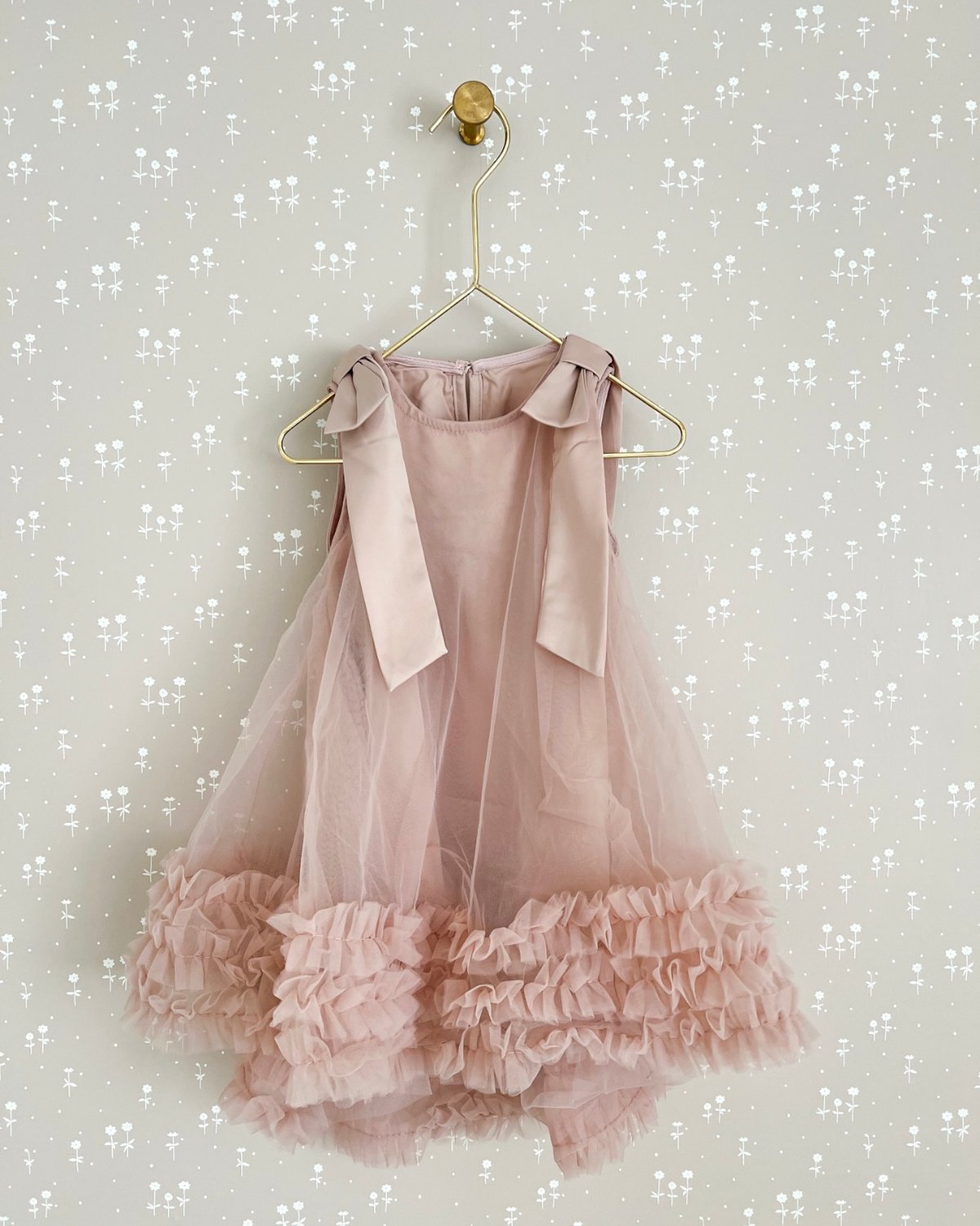 即納ribbon strap tutu dress | alli. 即納ribbon strap tutu dress | alli.