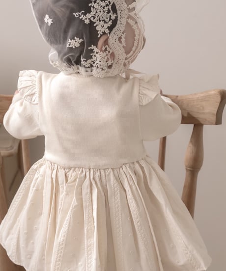 即納monbebe Charlotte suit