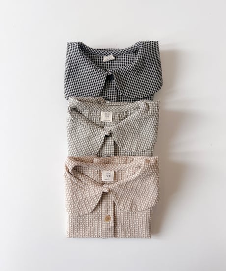 即納Check collar blouse