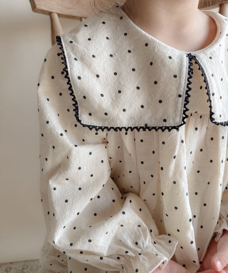 即納　 Square dot frill one-piece