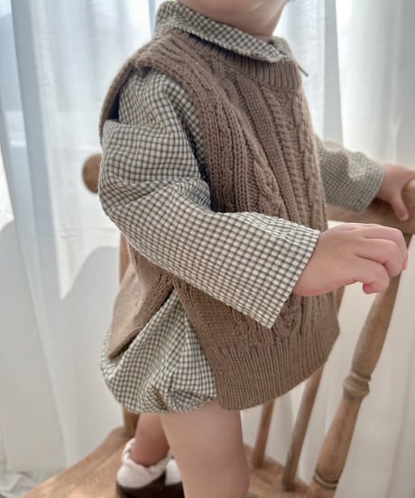 即納aosta Knit vest