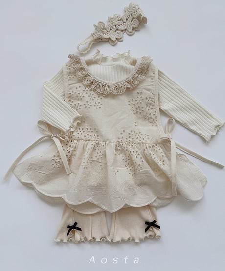 即納 aosta Lace Cotton Blouse