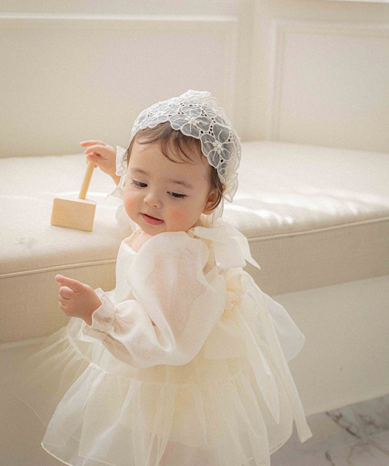 即納OREN Bliss Flower Hair Band | alli.