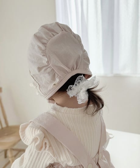 即納Heart lace bonnet