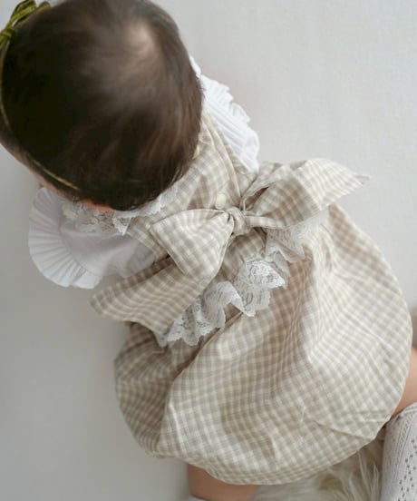 即納bebe nine And Summer frill tee