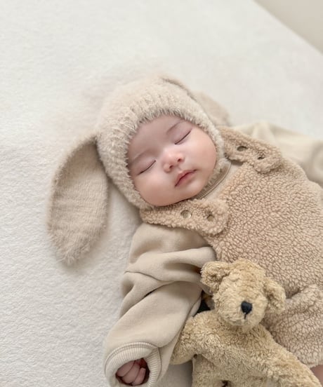 即納　baby rabbit  bonnet