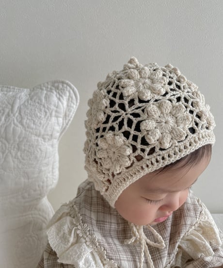 即納monbebe  handmade Knit bonnet