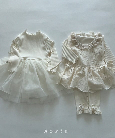 即納 aosta Lace Cotton Blouse