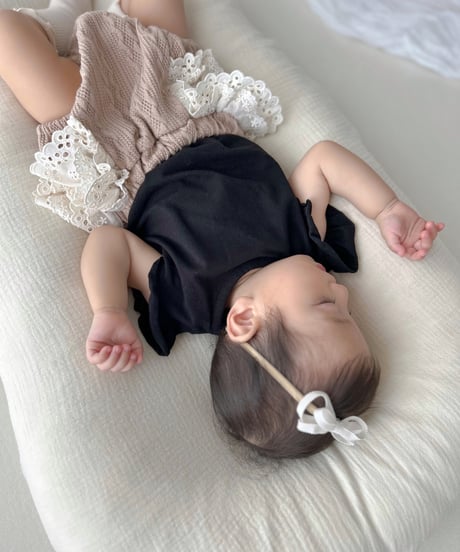 即納bebe nine Angel Summer Frill T