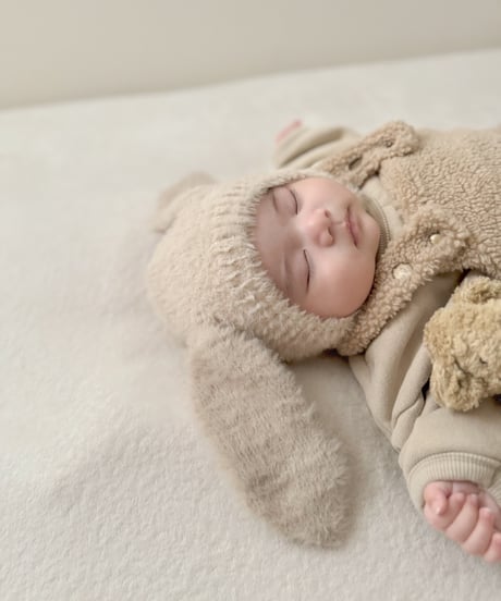 即納　baby rabbit  bonnet