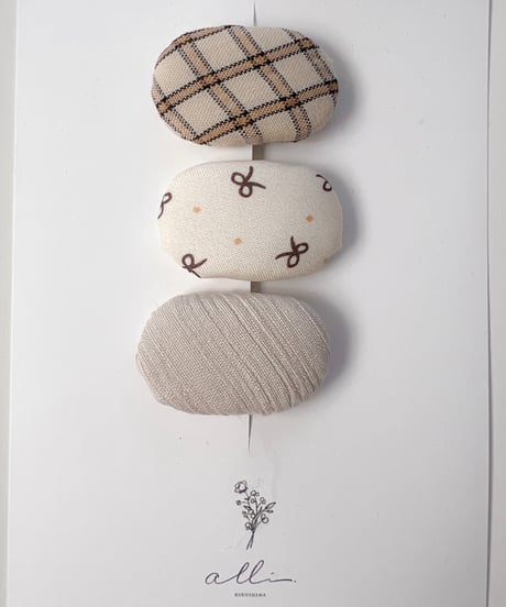 即納Natural Garden Oval Hair Clip Set