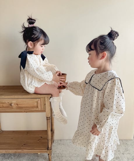 即納　 Square dot frill one-piece