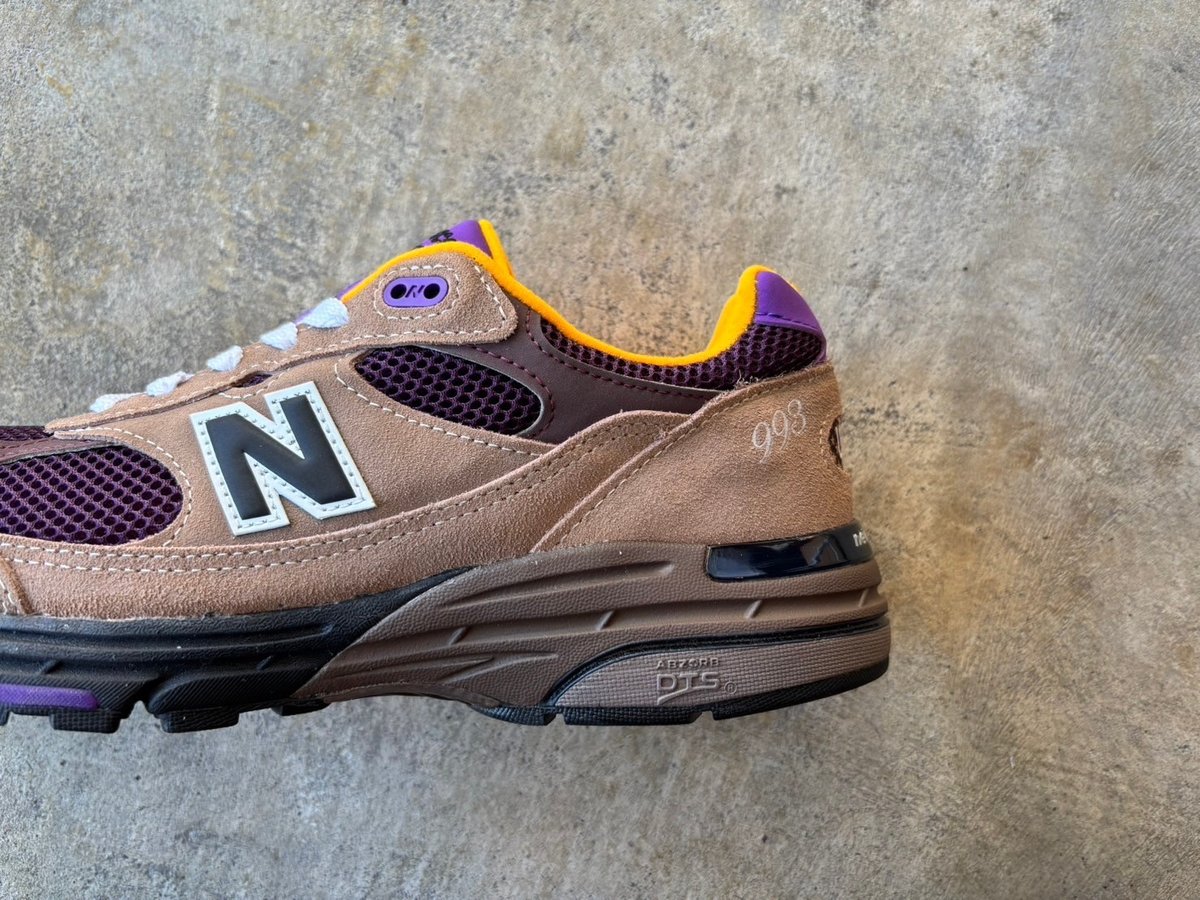 国内発送 U993MU 国内 2024年 9/26 発売】New Balance U993 MU “Mushroom