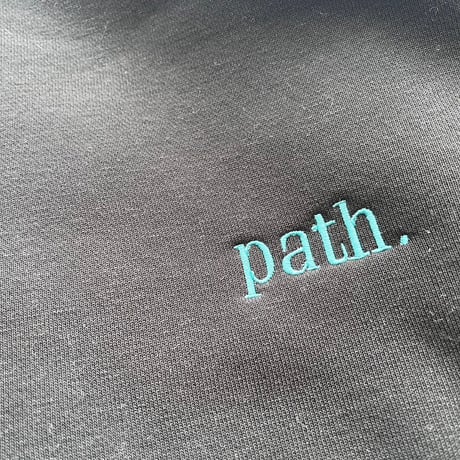 path. "path. HALF ZIP SWEAT" 2COLORS