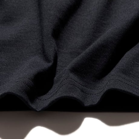 ROARK "WILD BY NATURE" FINE TECH DRY TEE