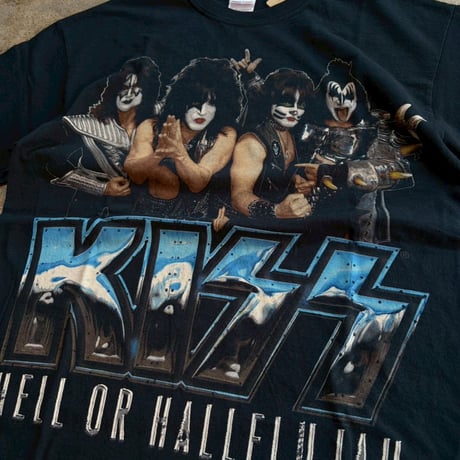 GILDAN  "KISS HELL OR HALLELUJAH 2012 TOUR TEE"