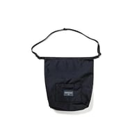 430 "LYR ROLL SHOULDER BAG"