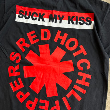 RED HOT CHILI PEPPERS SUCK MY KISS  TEE(NEW)