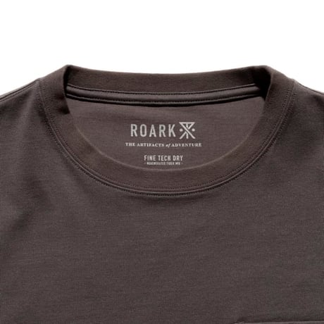 ROARK "LABEL POCKET" FINE TECH DRY TEE 2COLORS