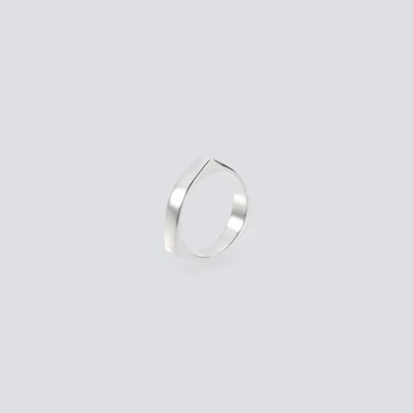 XOLO "TRIANGLE 3D RING"