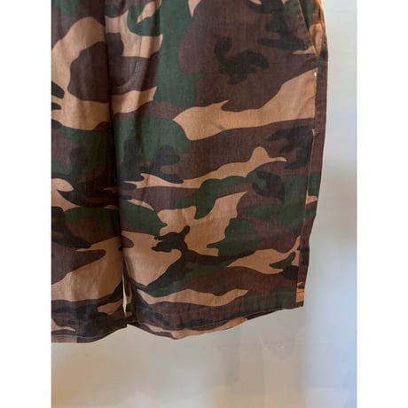 HUF WORLDWIDE "CAMOUFLAGE SHORTS"