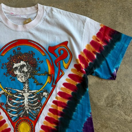 "GRATELDFUL DEAD BERTH V DYE TIE DYE TEE"
