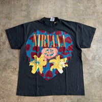 NIRVANA HEART SHAPED BOX TEE(NEW)