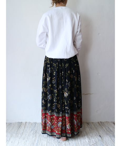 Floral maxi skirt "Black"