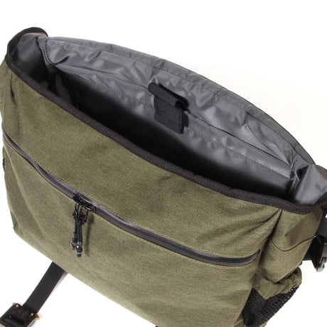 Snapper messenger/khaki