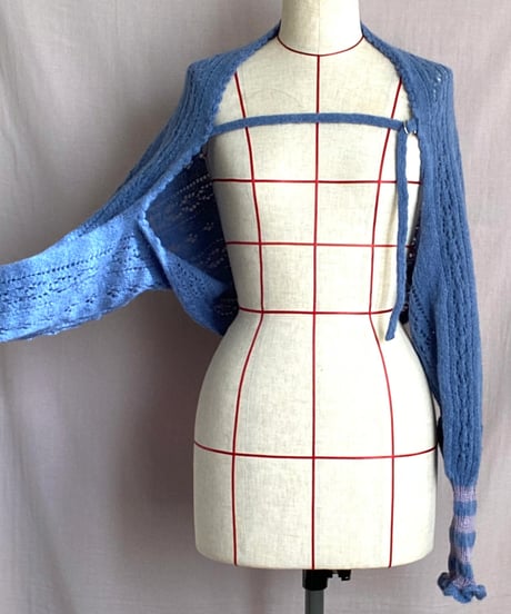 【Sway】<Lace pattern Shrug sleeve> Dirty blue x Lavender line