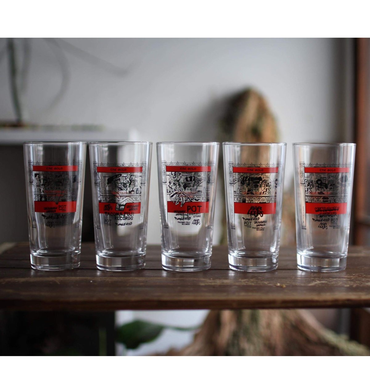 THE GOLDEN NIGHTMARE SOUR GLASS ver BARLIQUORS