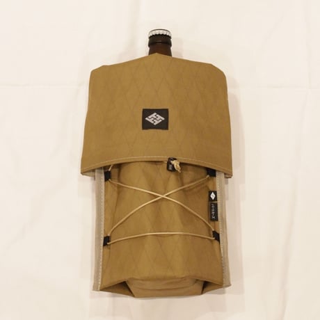 Mos Cantina Bottle. SAND